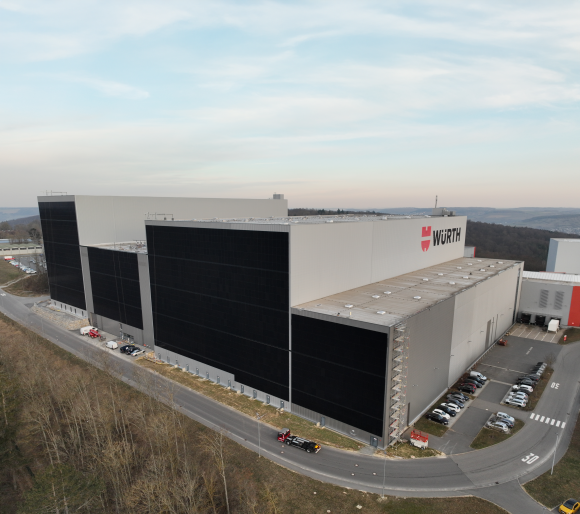 High bay warehouse of Würth Industrie Service_Würth_Industry_Japan