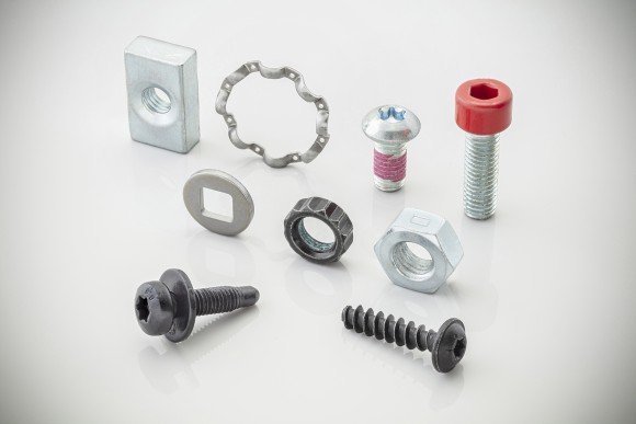 Screws, washers, nuts_Würth_Industry_Japan